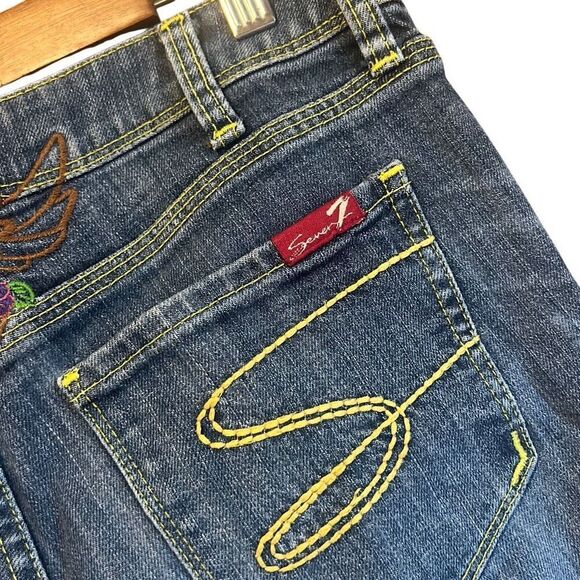 Seven7 Denim Bootcut Jeans Size 30 Blue Floral Embroidered Detail - Picture 5 of 7
